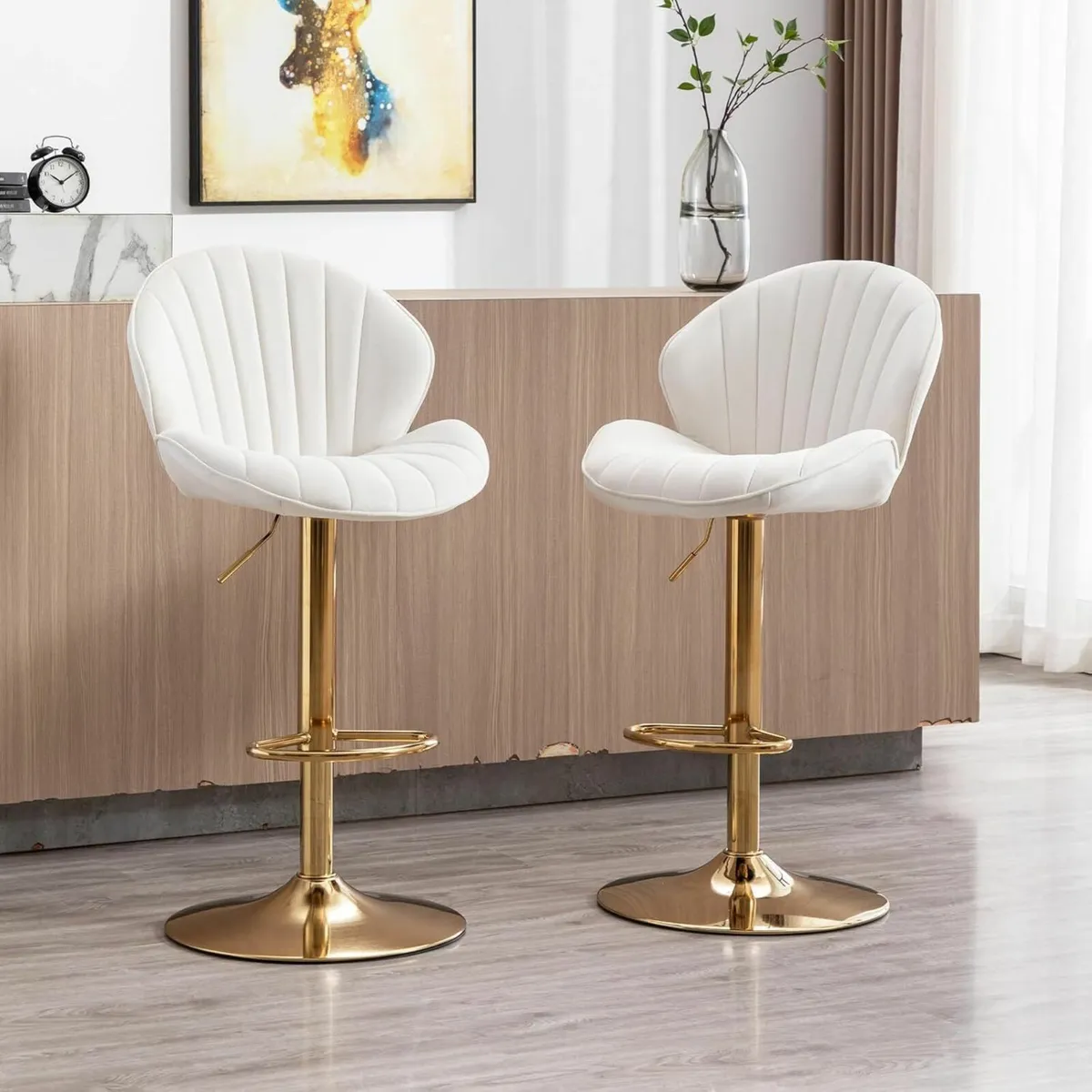 Set of 2 Luxury Bar Stools swivel with a stunning - Image 4