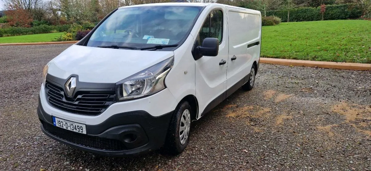 Renault  Trafic - Image 3