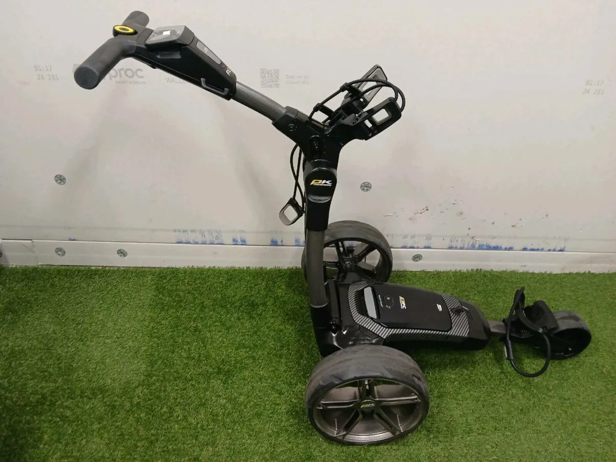 Powakaddy FX3 refurbished 1 year warranty - Image 1