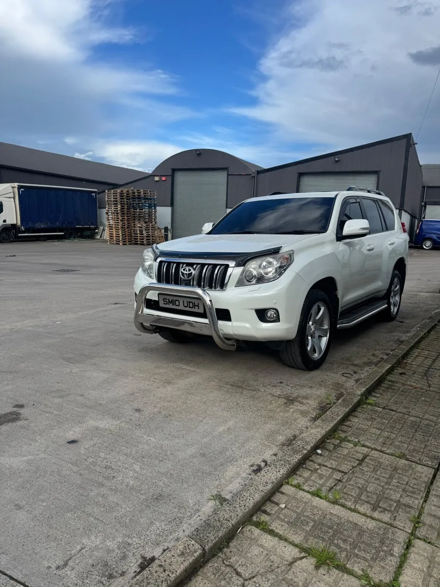 Toyota Land Cruiser 2010 - Image 1