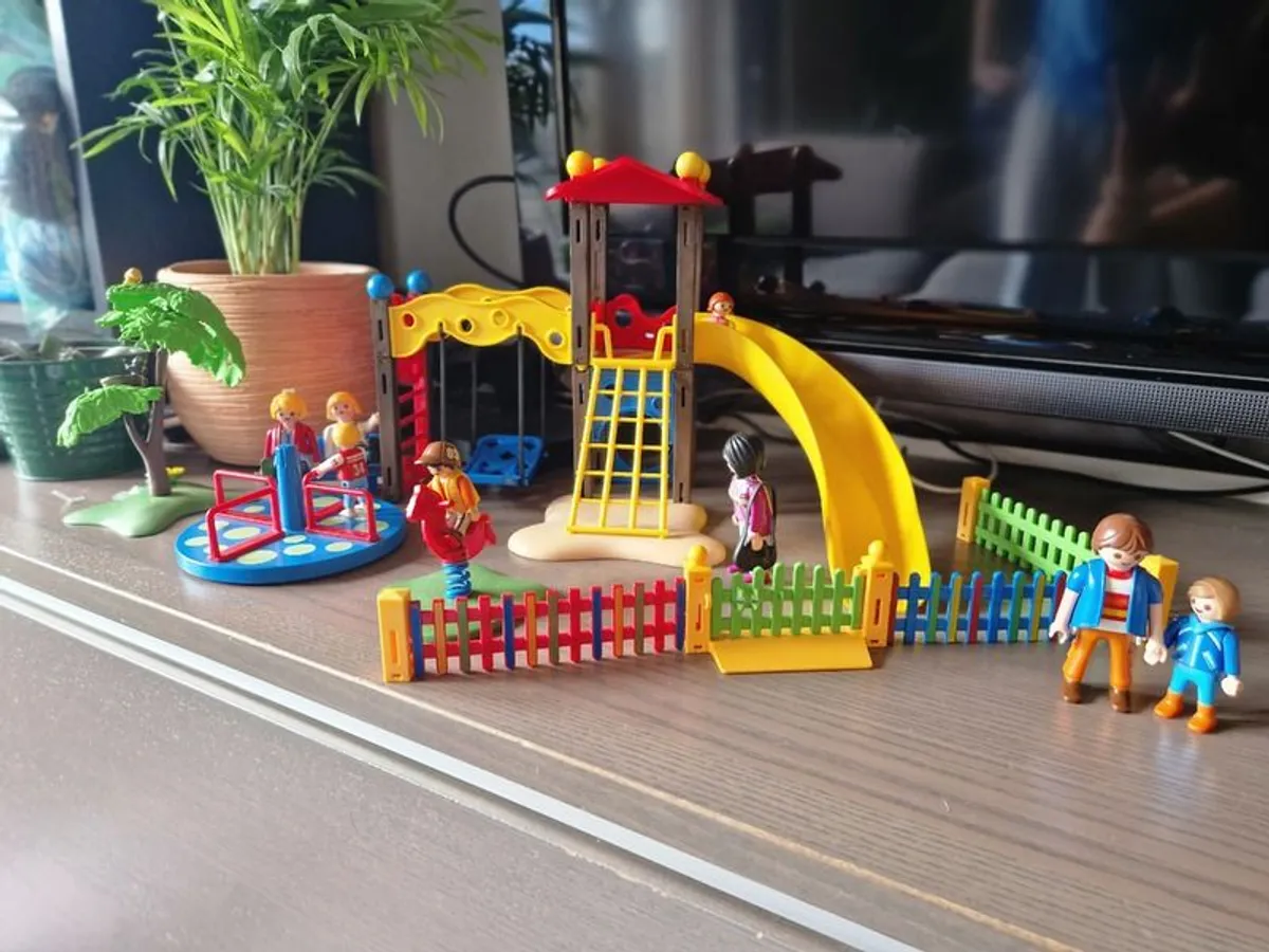 Playmobil 9 sets bundle - Image 4