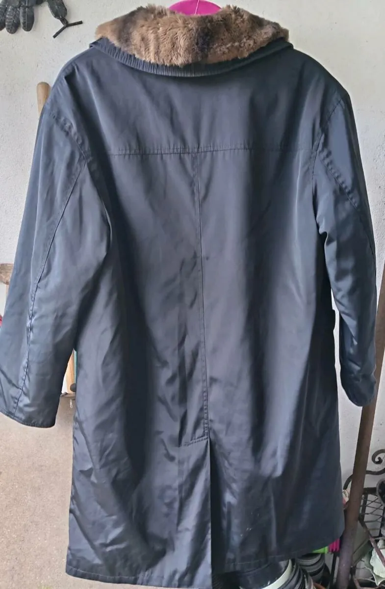 Michael Mortell Ladies Black Rain Jacket - Image 2