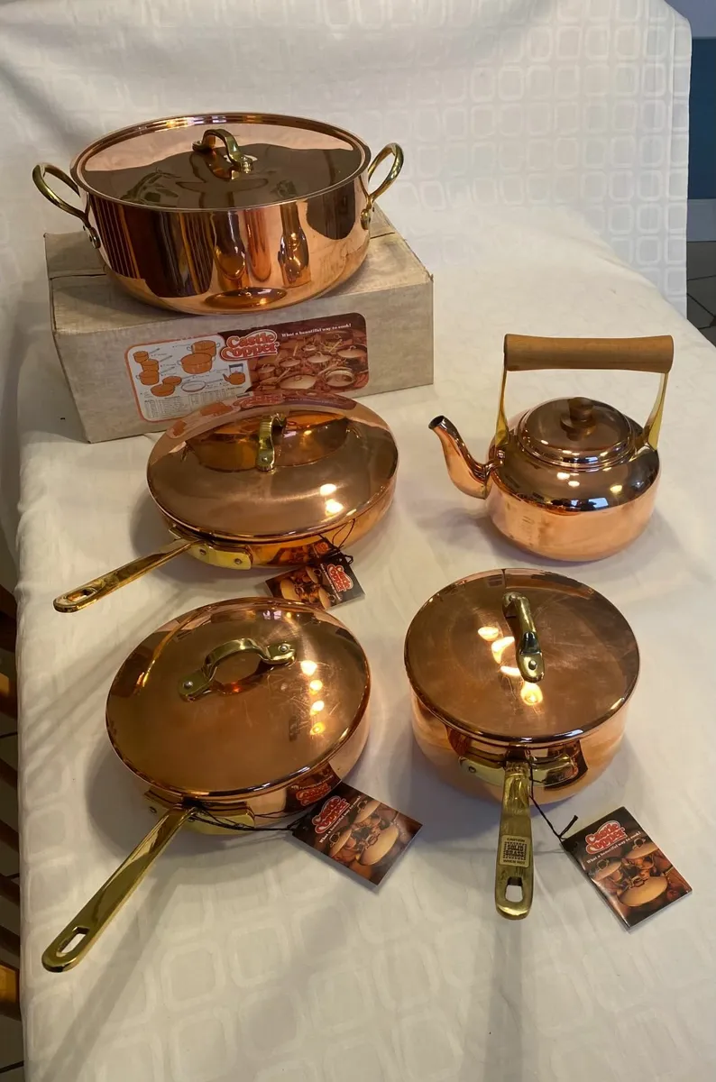 Castle Cooper cookware