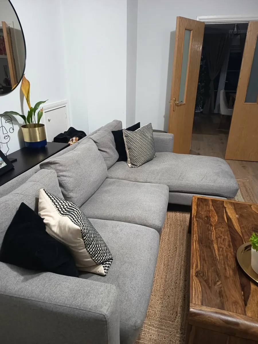 Corner Sofa - Image 2