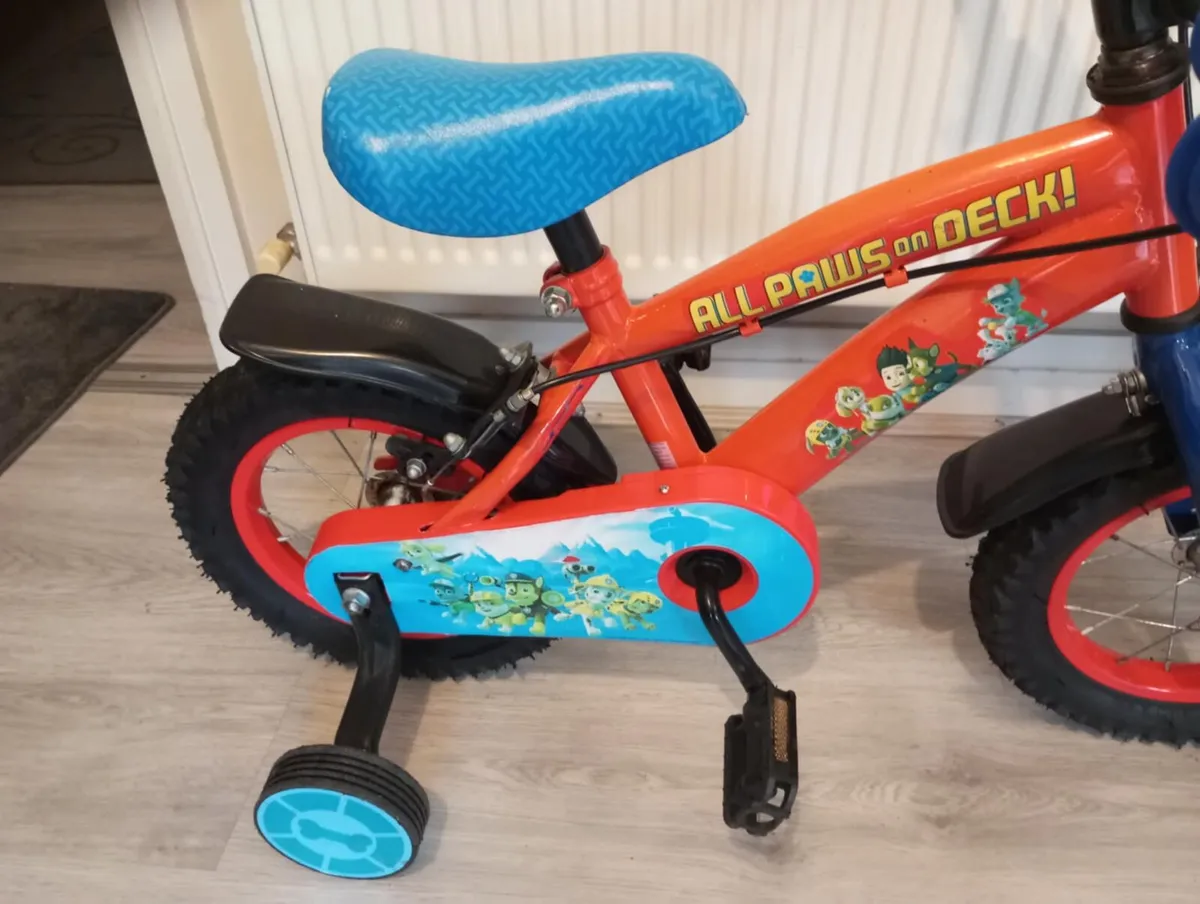 All paws and deck kids bike size 12 inch wheels - Image 4