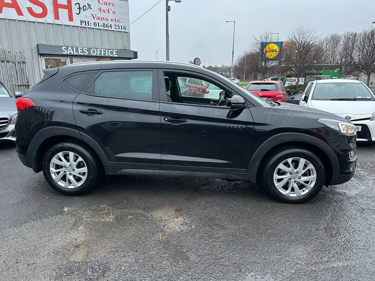 Hyundai Tucson 1.6 Diesel Executive N-Line NCT TAX - Image 4
