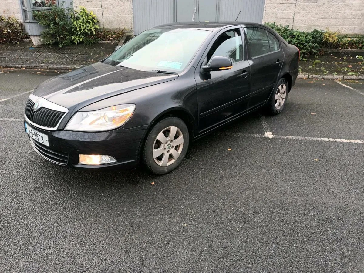 2011 skoda octavia 1,6 tdi diesel nct 6/26 tax4/26 - Image 3