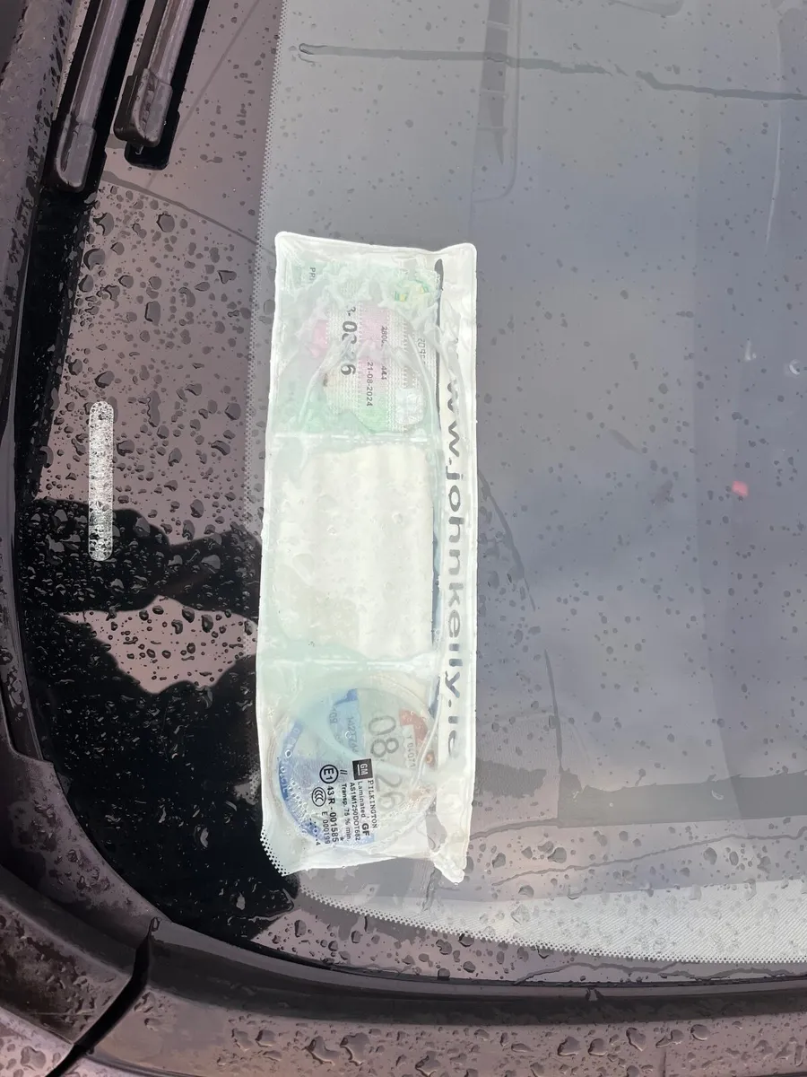 Opel Astra 2014 - Image 2