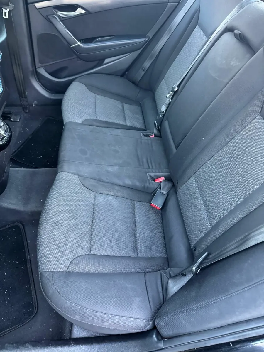 Hyundai i40 2012 - Image 3