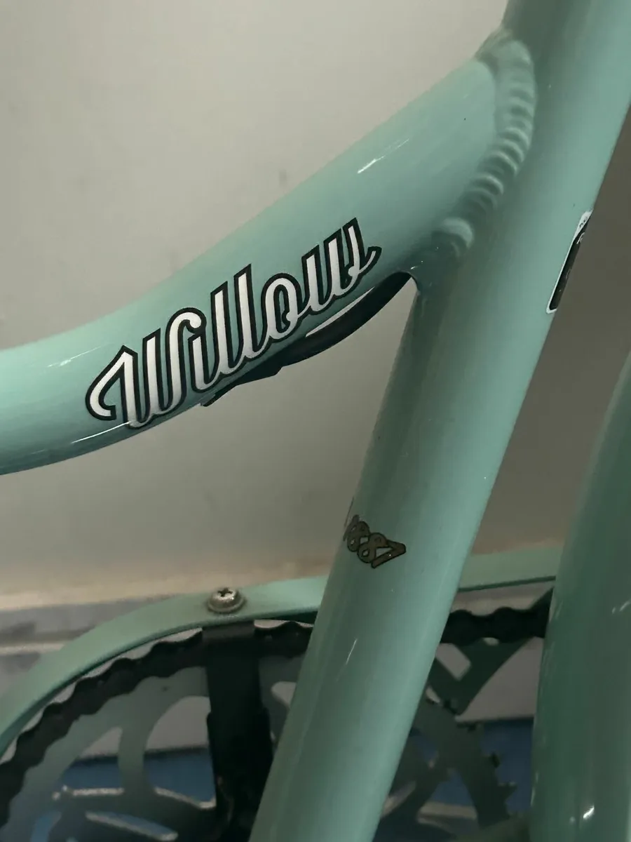 Ladies Bicycle - Image 2