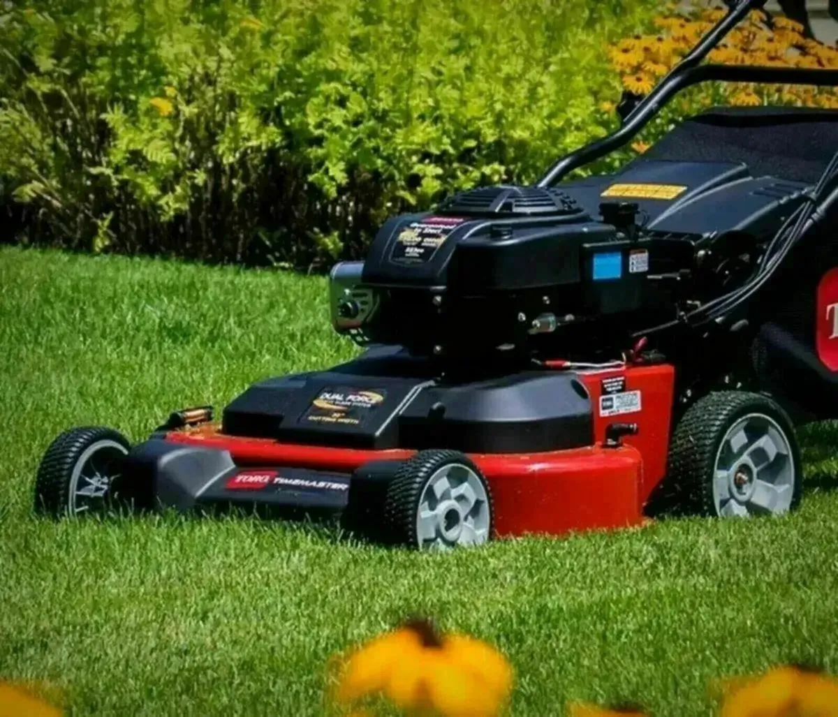TORO Timemaster 30” Lawnmower - Image 2