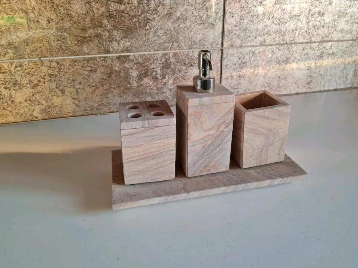 Bathroom Set - Image 2