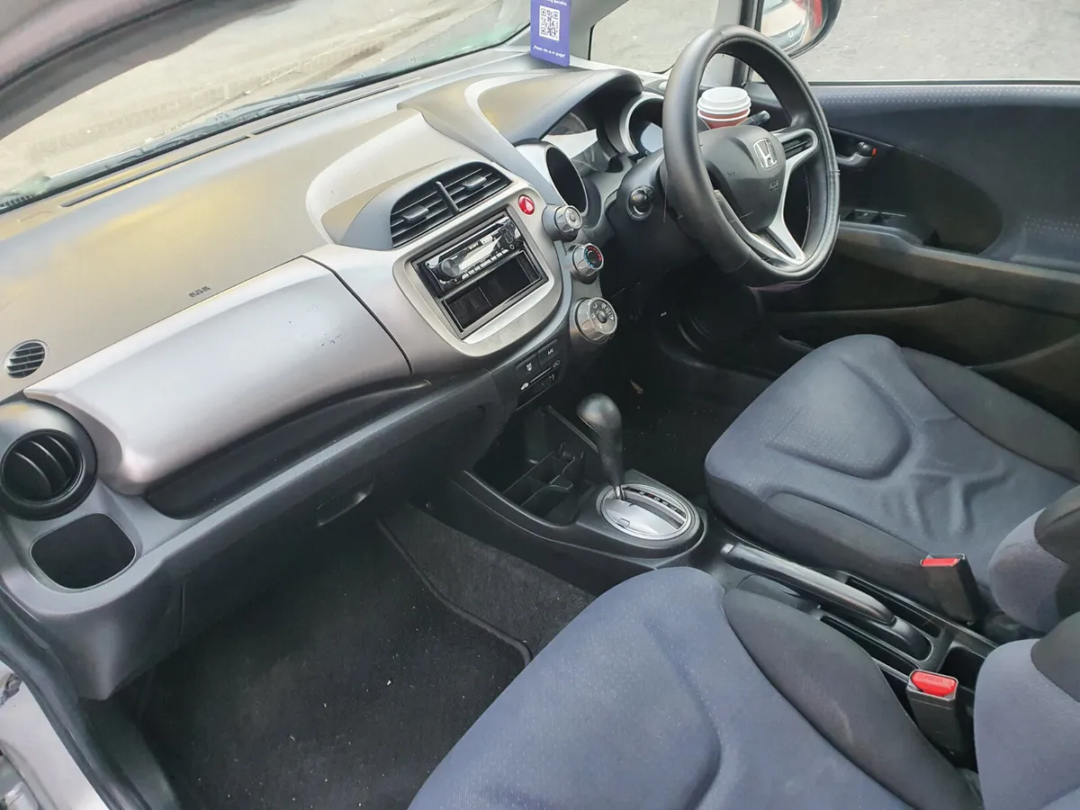Honda Fit 2010 NEW NCT - Image 4