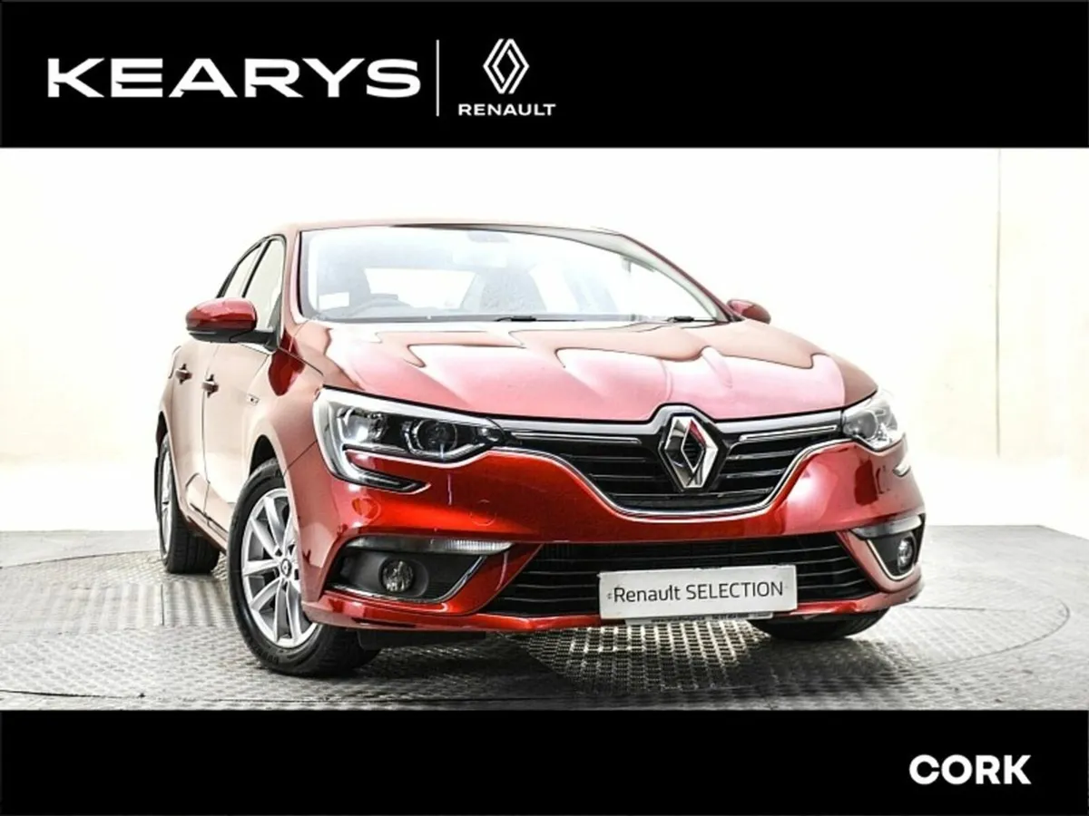 Renault Megane Grand Coupe Play TCe 140 GPF MY18 - Image 1