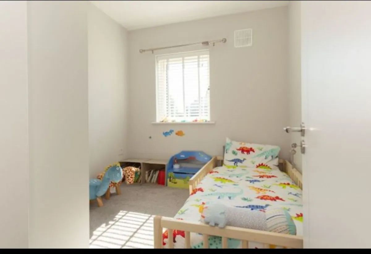 Floor Bed with Round Rails