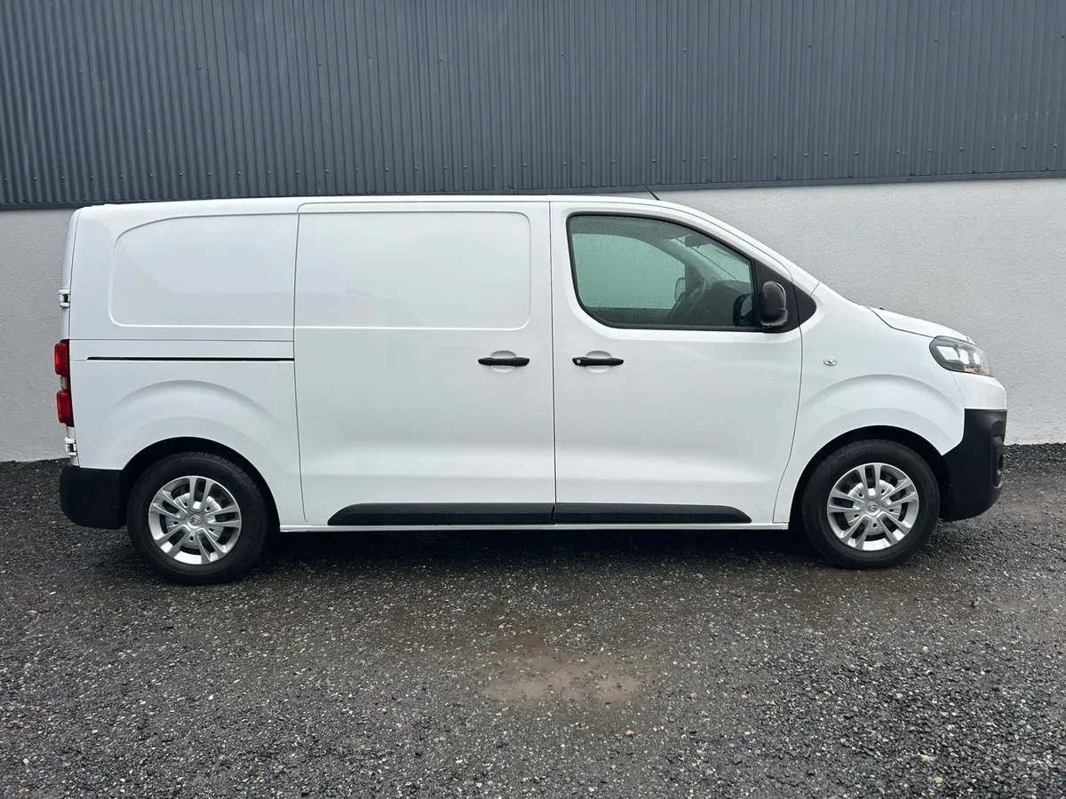 2021 Citroen Dispatch 'Enterprise with A/C - Image 3