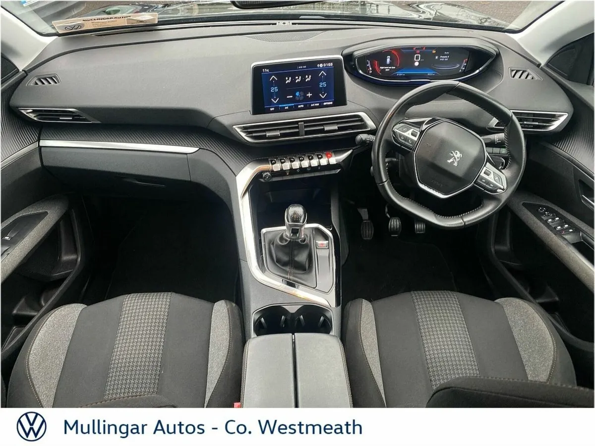 Peugeot 5008 1.5 BlueHDi 7 Seats130bhp Active - Image 2