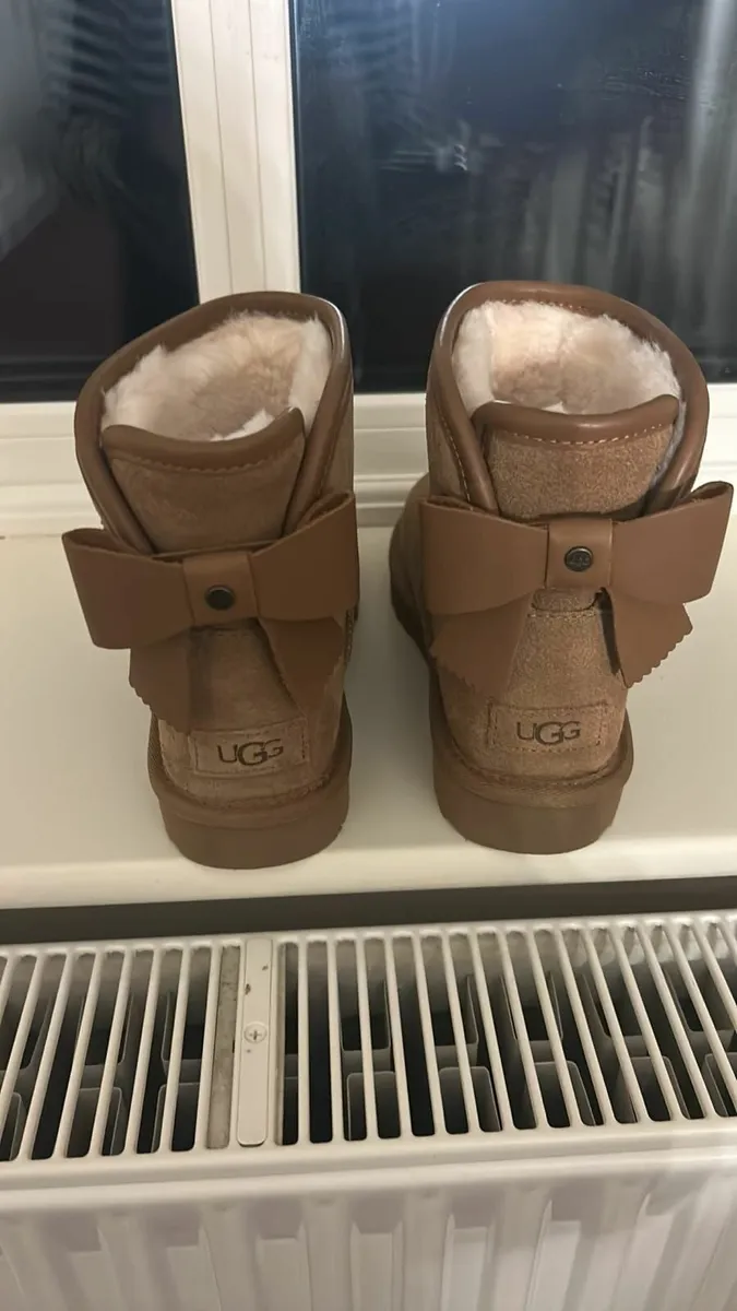 Uggs - Image 4