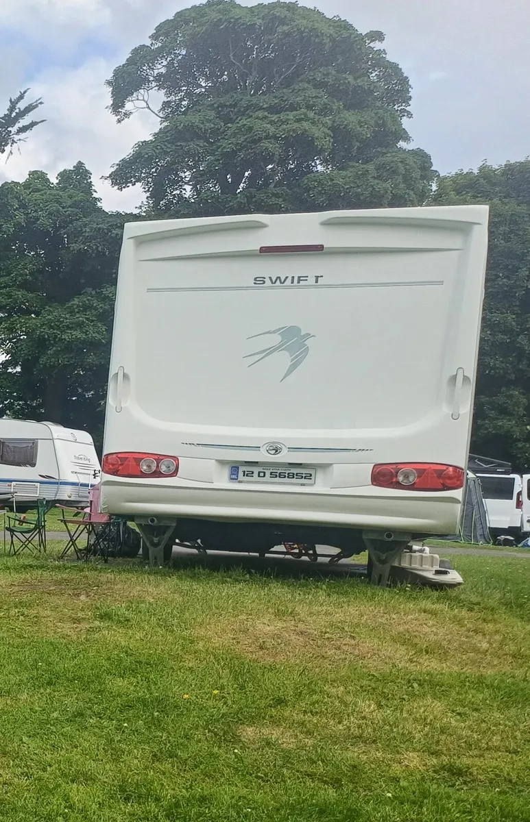 Swift conqueror 645 lux - Image 3