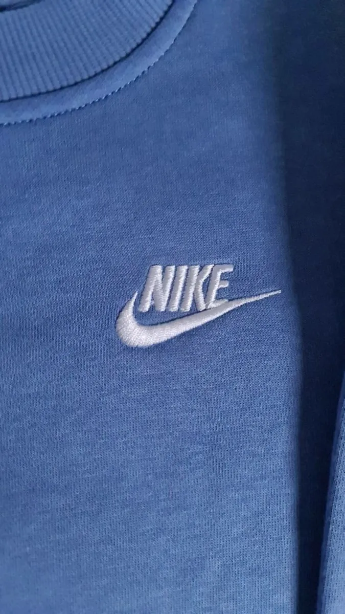 Nike jumper 8-9 - Image 2