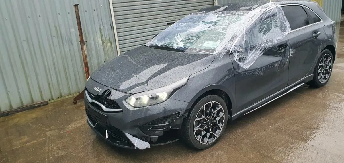 232 KIA CEED GT LINE DIESEL - Image 3