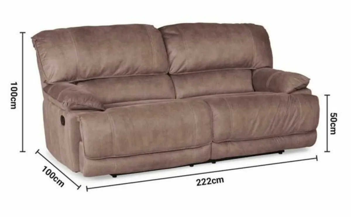 3 SEATER Couch - Image 2