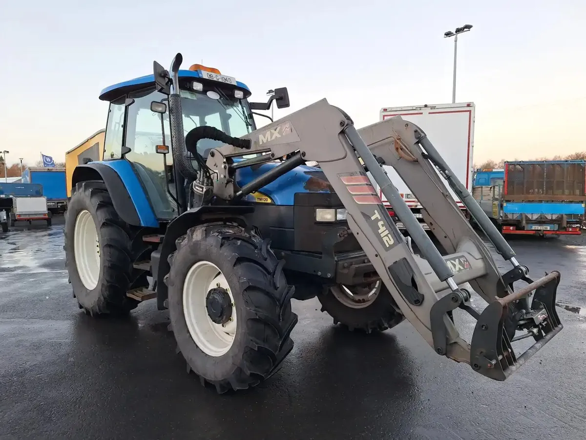 2008 New Holland TM120 Tractor For Auction - Image 3