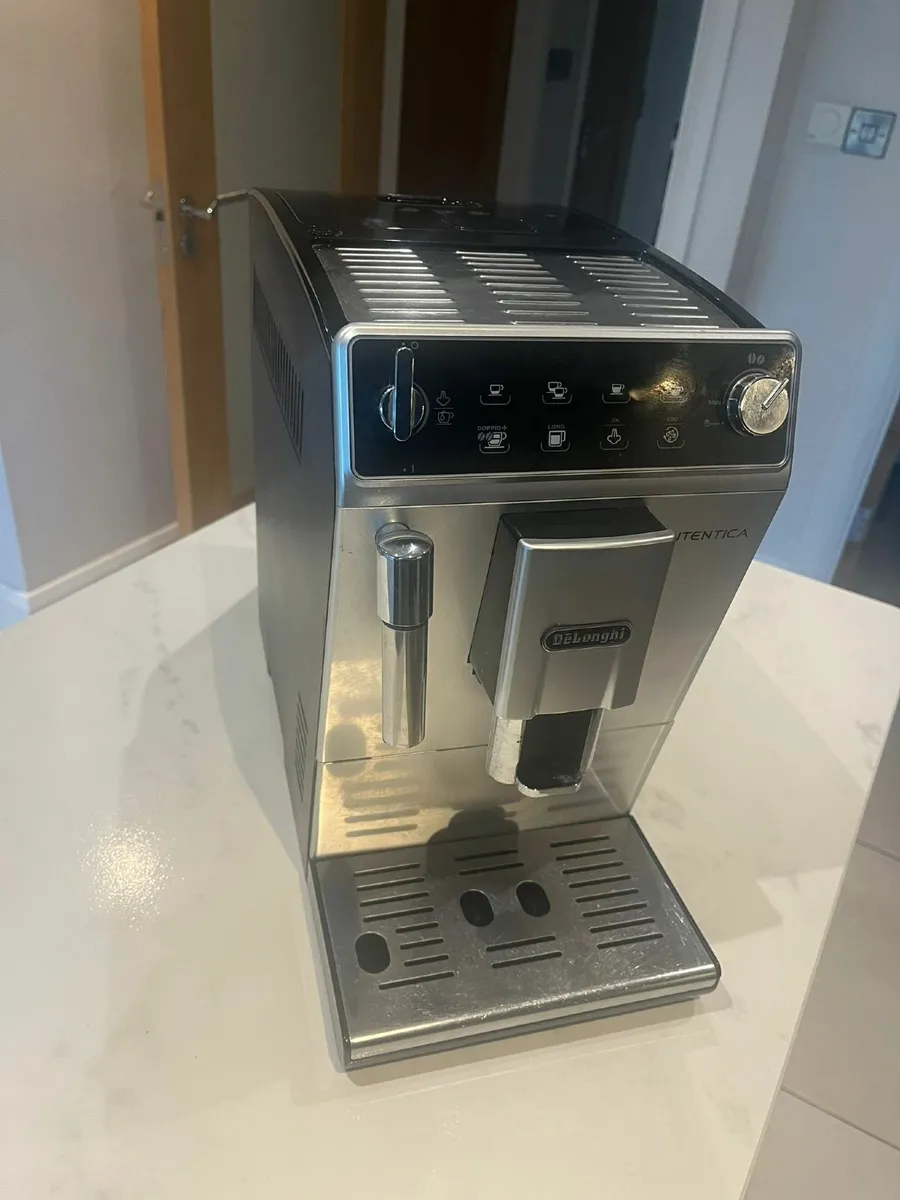 Delonghi Autentica Coffee machine - Image 1