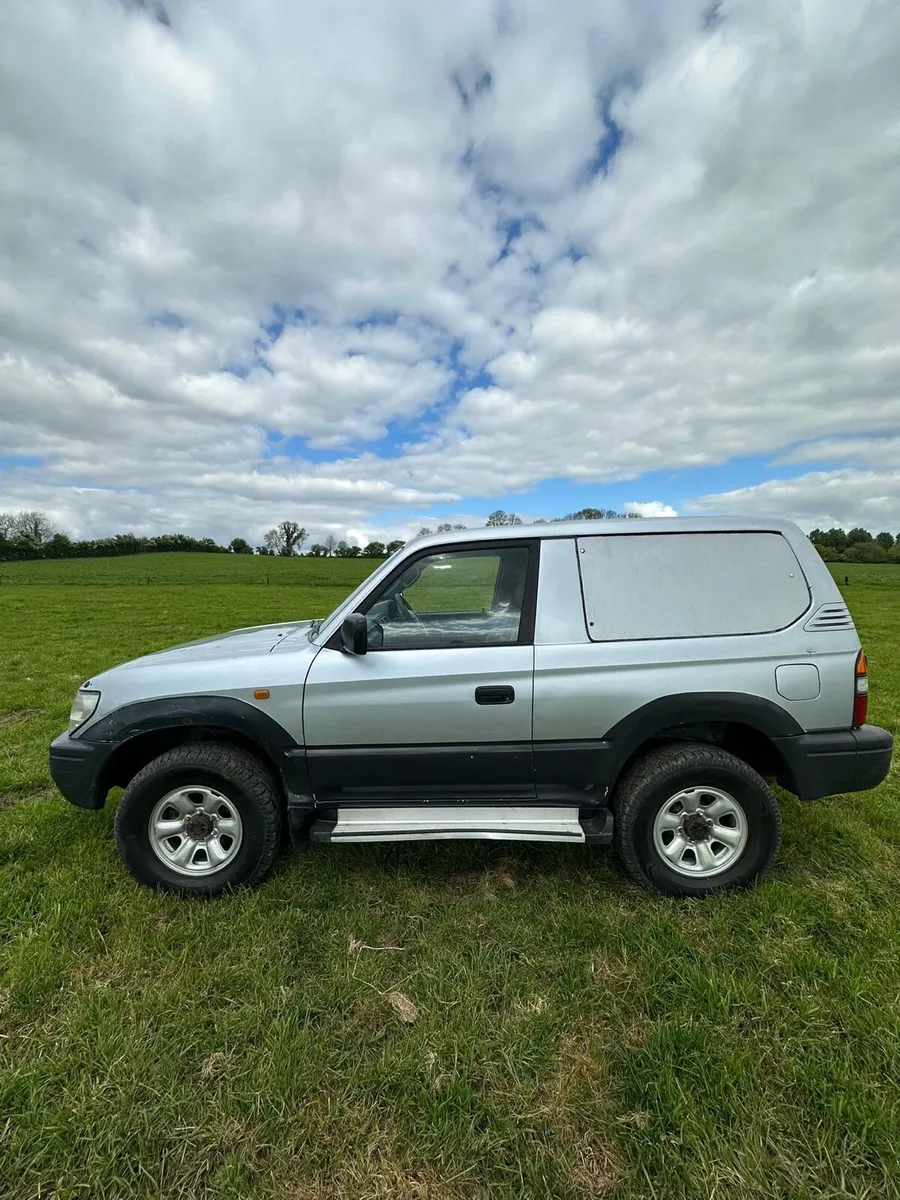 Toyota Landcruiser prado 1996 - Image 3