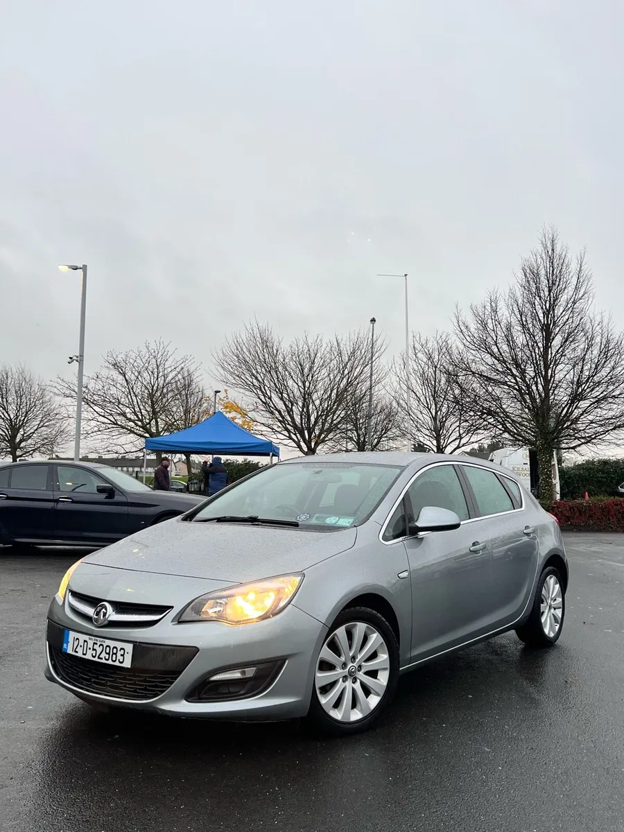 Vauxhall Astra 1.2 D New Nct 12/26 & Tax 04/26 - Image 1