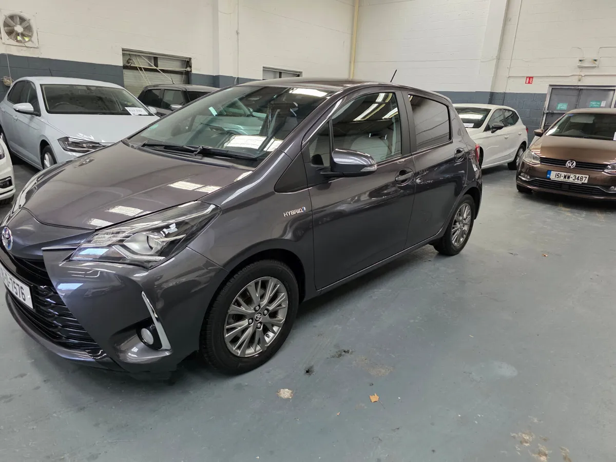 2018 Toyota Yaris Hybrid Irish Car - Image 3
