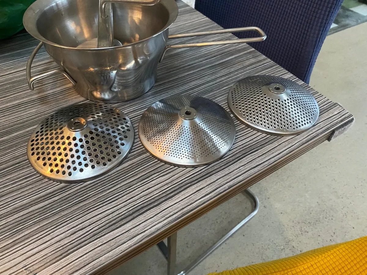Kitchen Equipment