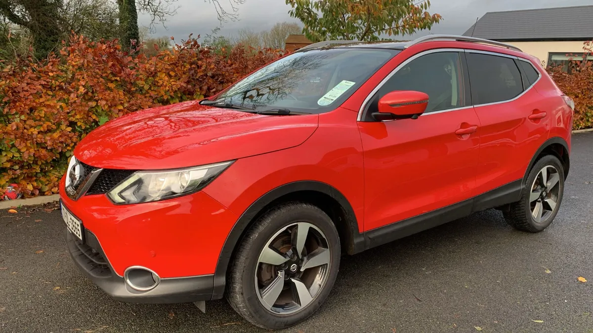 Nissan Qashqai 2017 Xe Premium 1.5 dci - Image 1