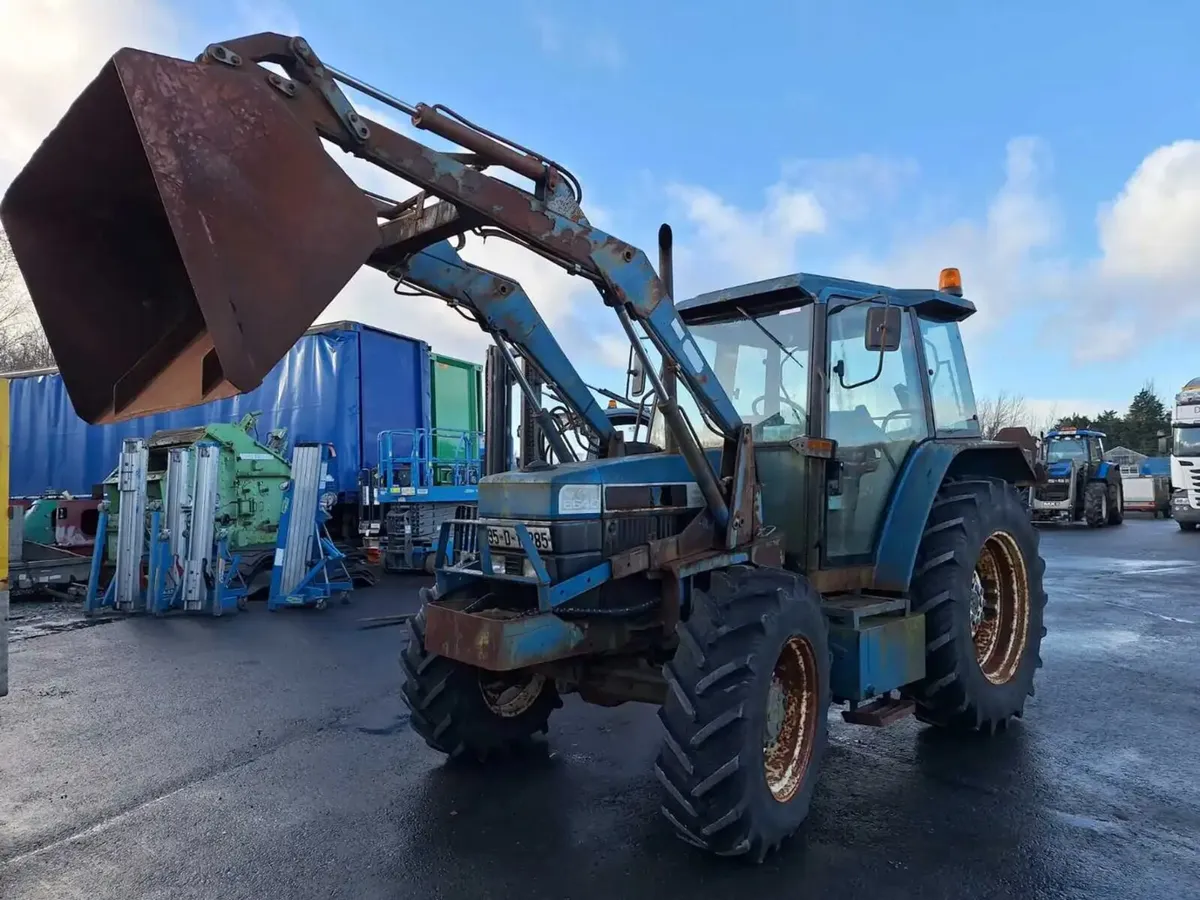 1995 Ford 6640 Tractor For Auction - Image 3