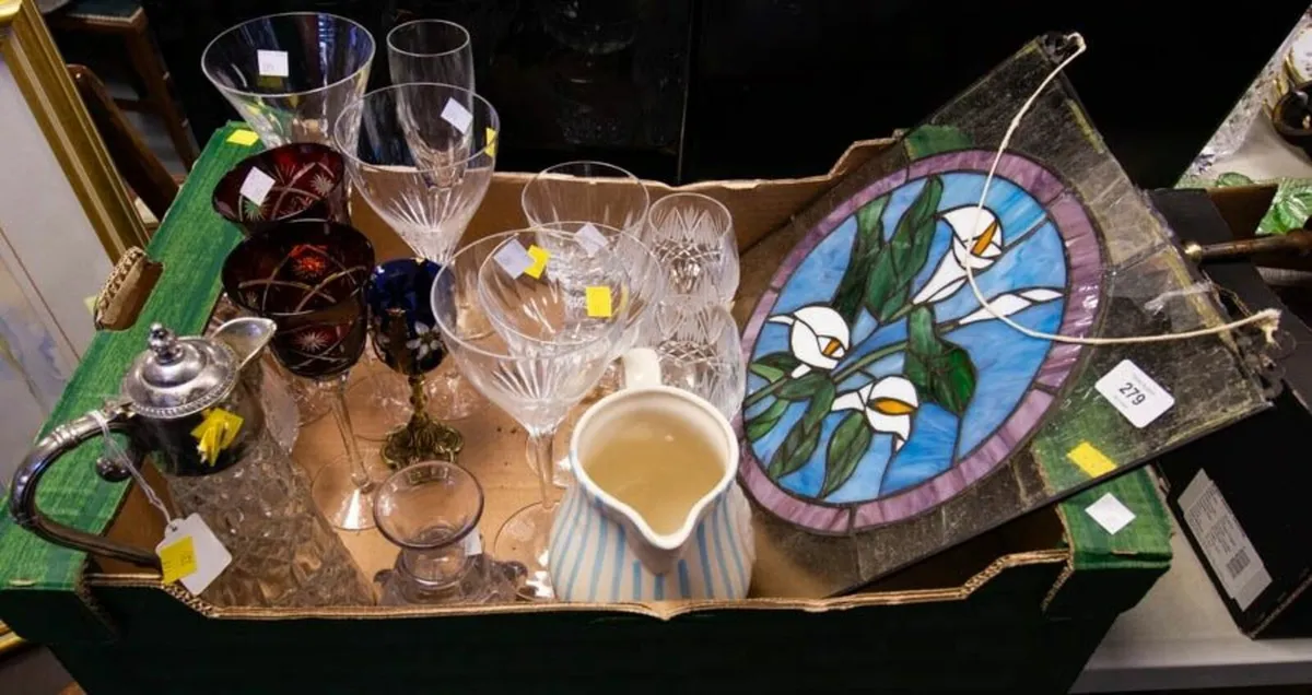 Antique and Vintage item Clearance (1 lot) 4 of 6 - Image 3