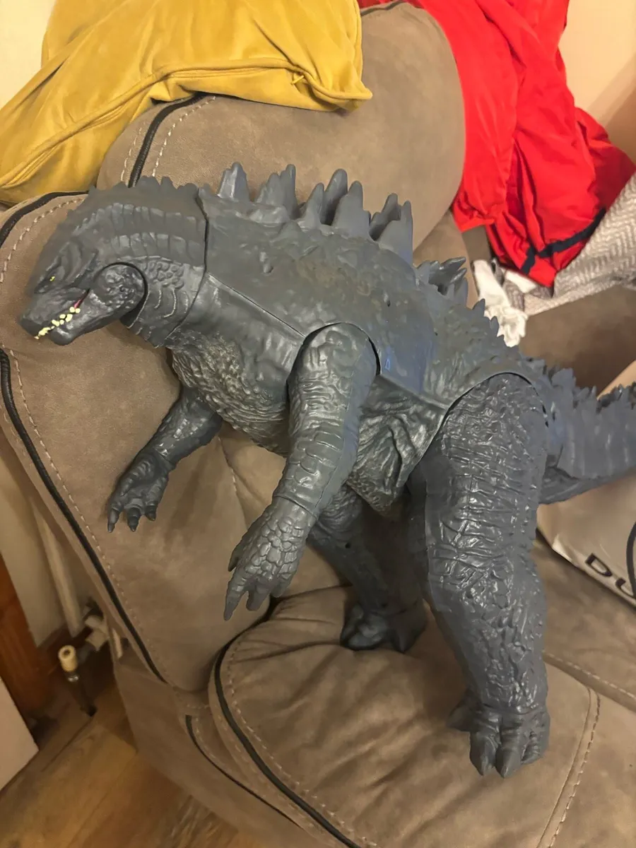 Very large Godzilla toy - Image 1