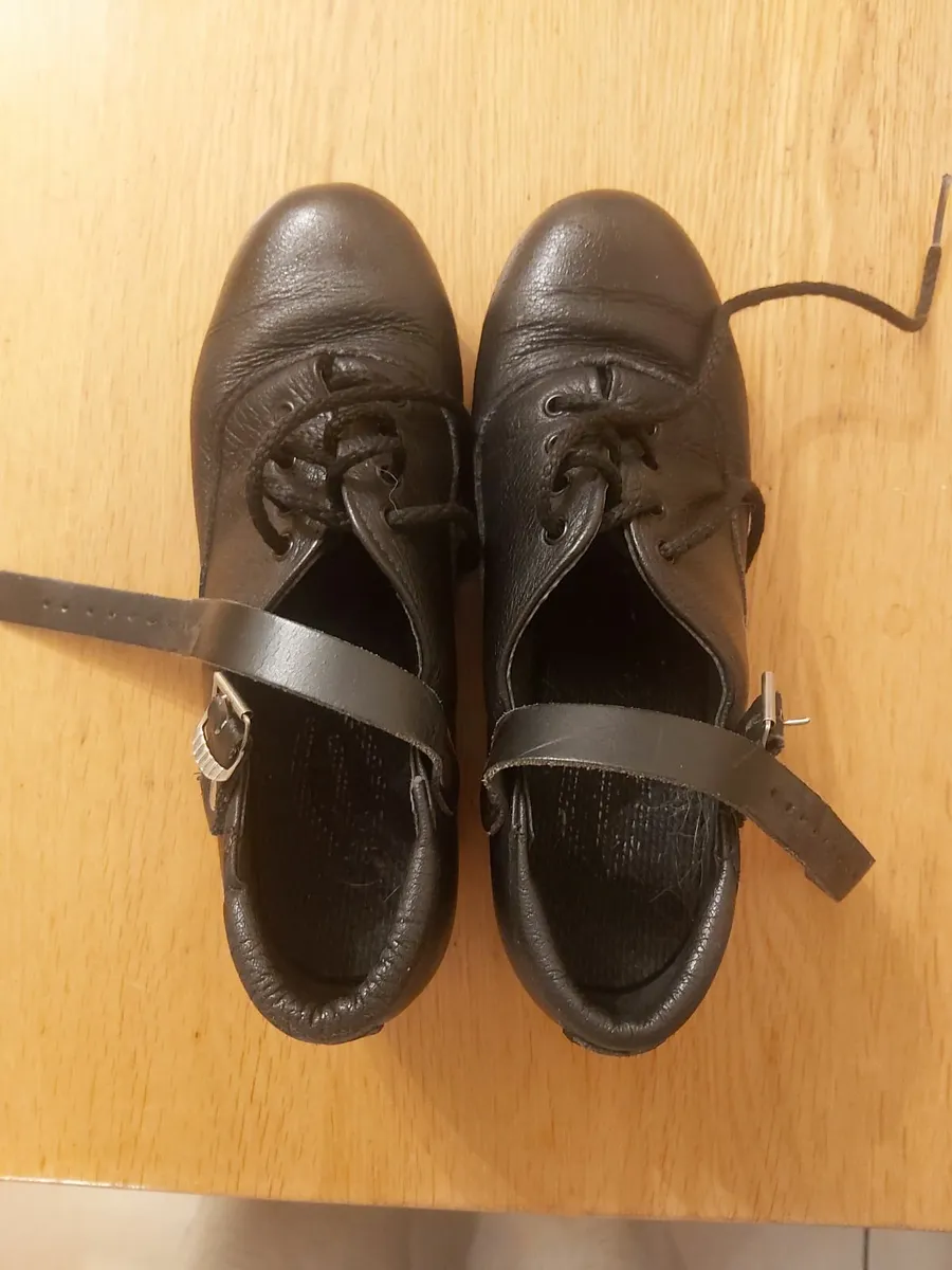 Irish dancing heavy shoes - Image 1
