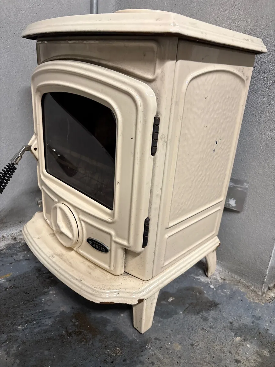 Cream Stanley Oisin Eco multi-fuel stove - Image 2