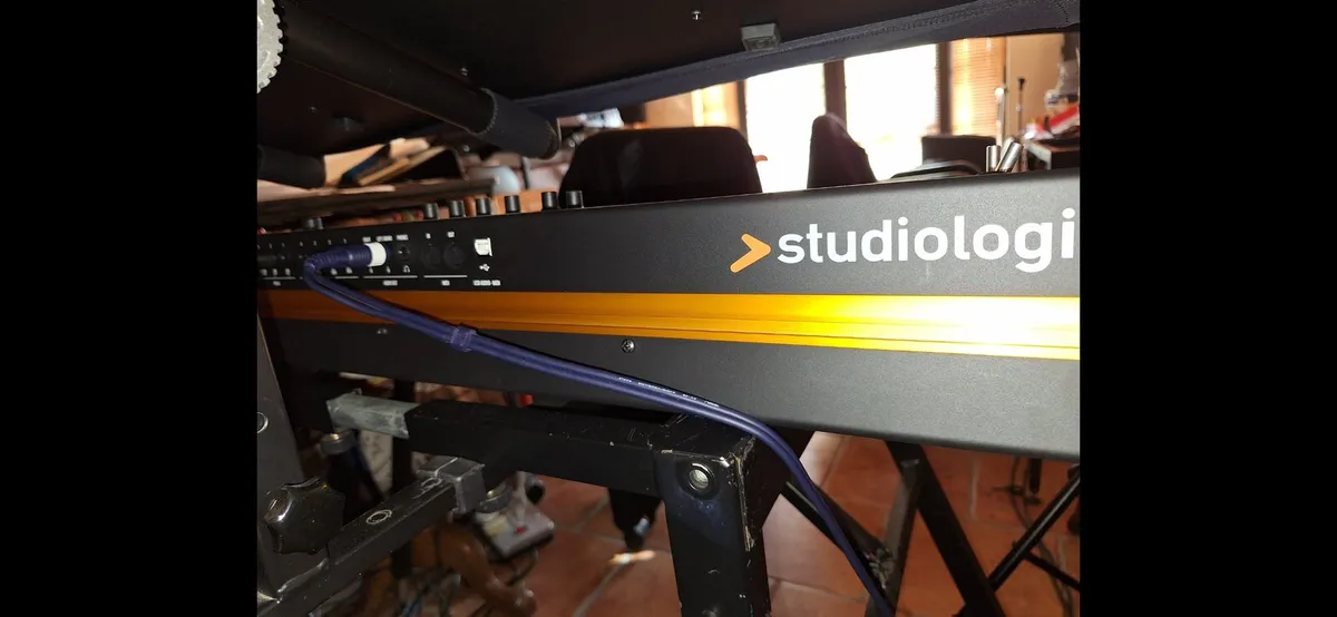 Piano Keyboard - Image 3