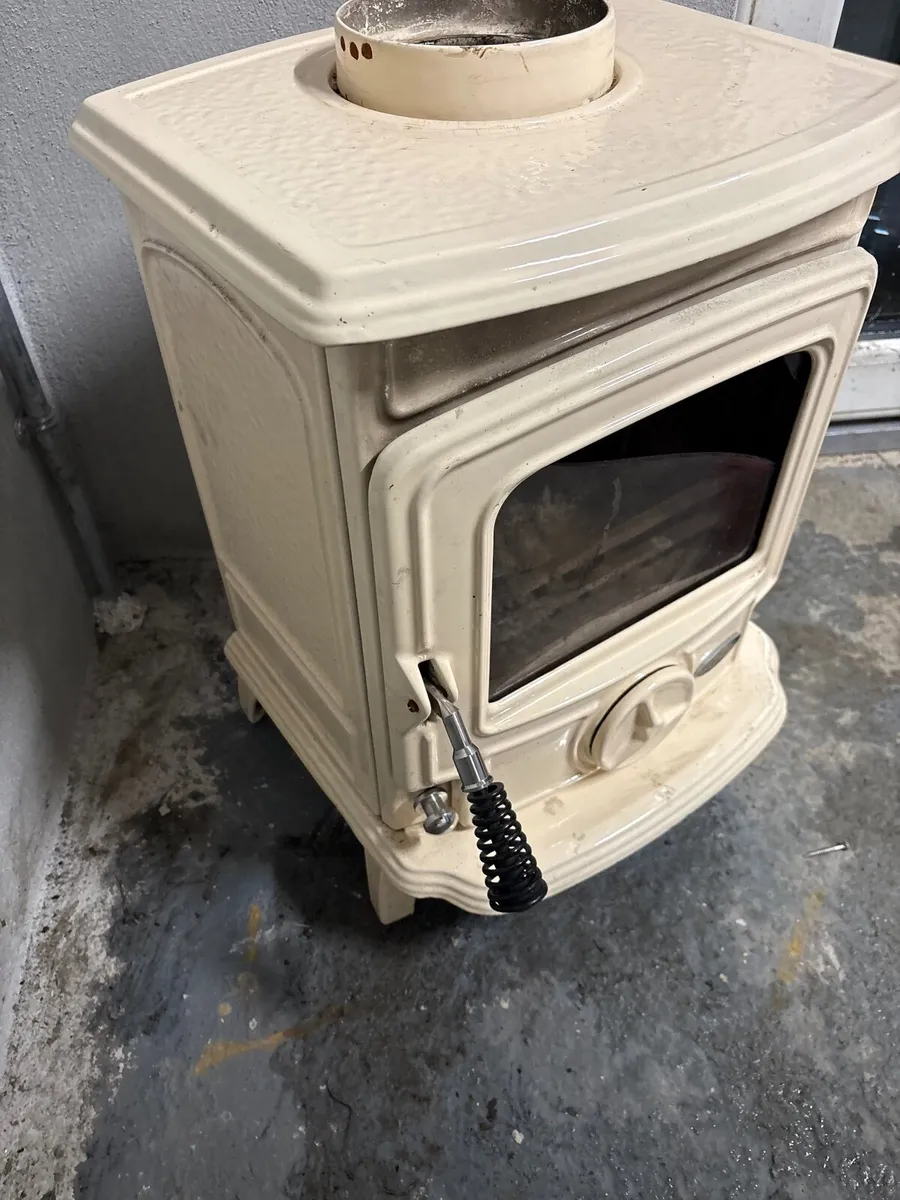 Cream Stanley Oisin Eco multi-fuel stove - Image 3