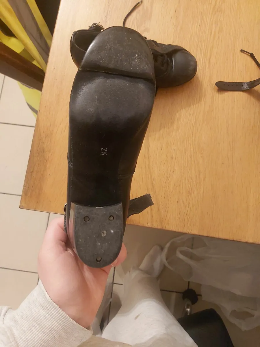 Irish dancing heavy shoes - Image 1