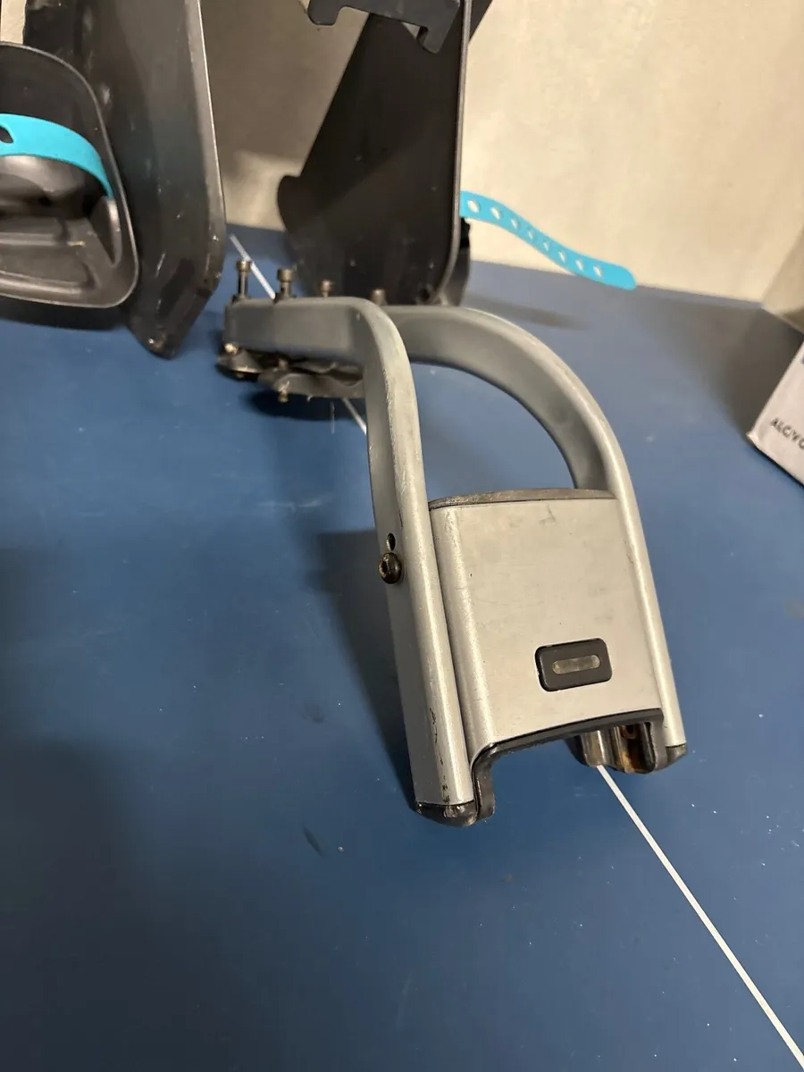 Thule Yepp Maxi Child Bike Seat - Image 2