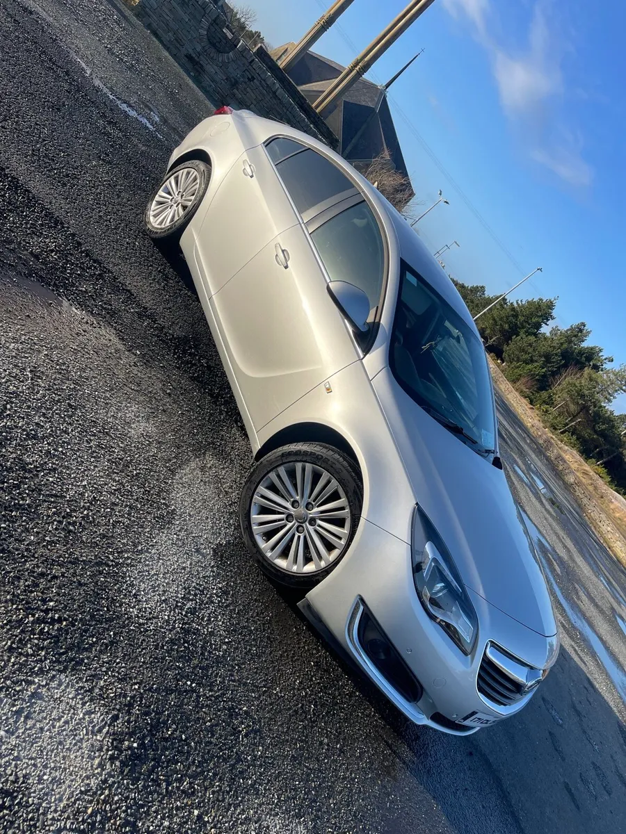 Vauxhall Insignia 2017 - Image 2