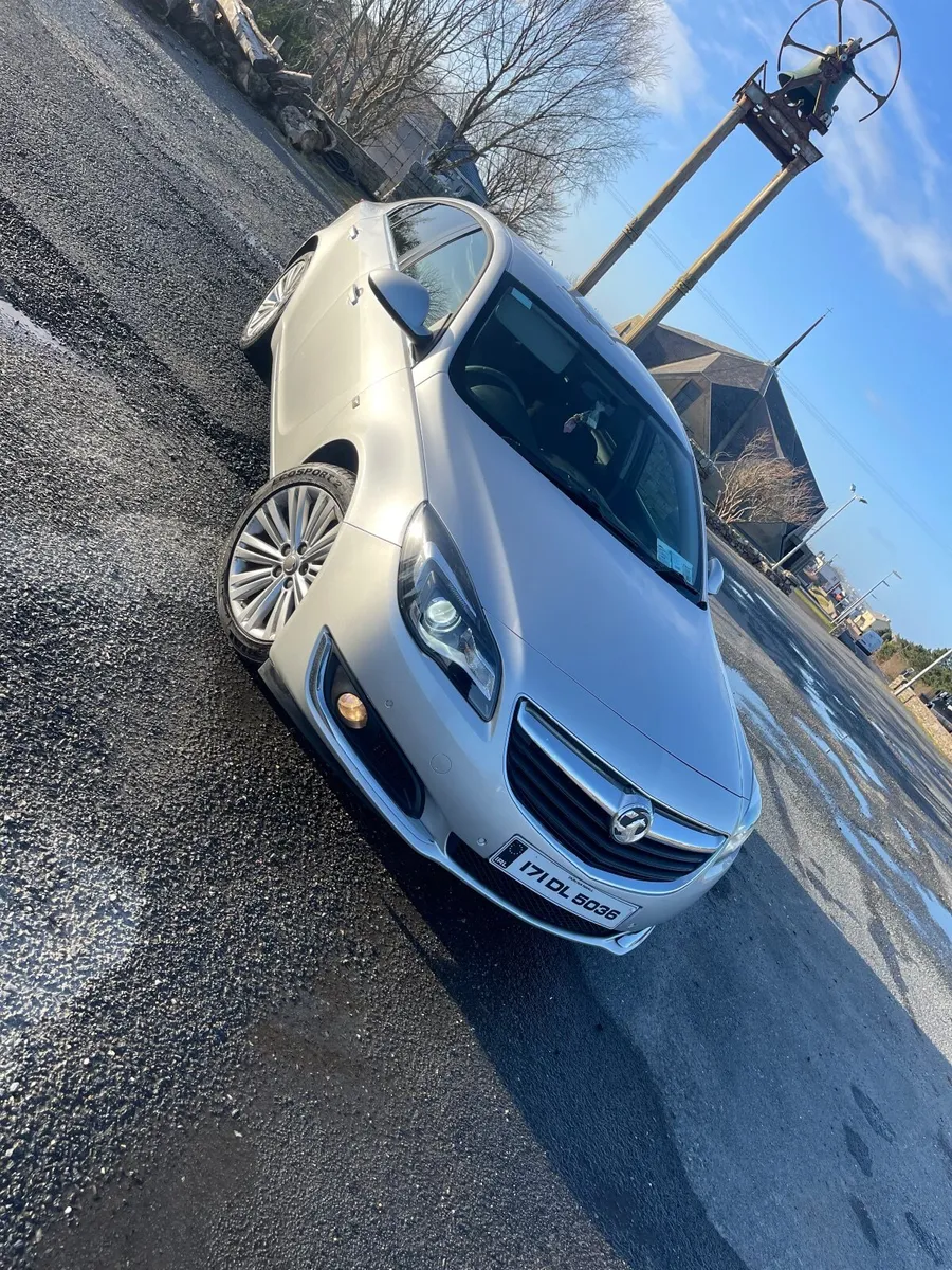 Vauxhall Insignia 2017 - Image 1