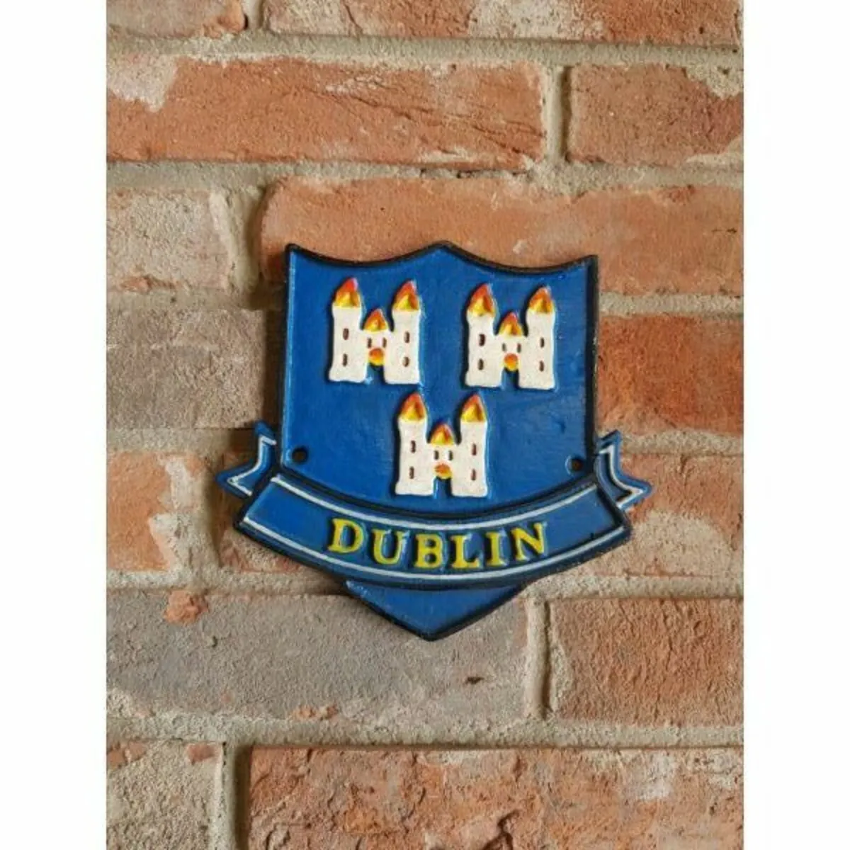 Dublin Crest – Small – HS74
