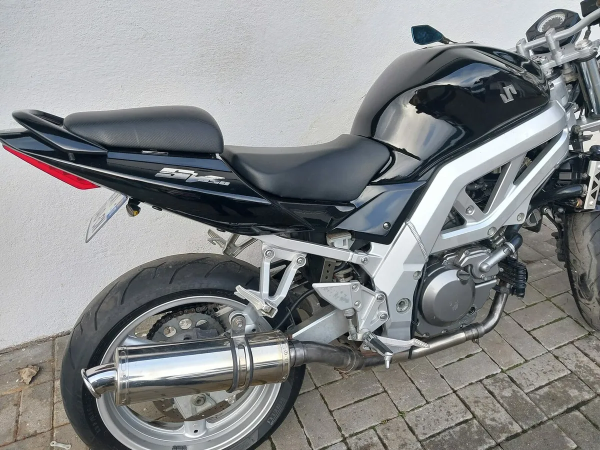SUZUKI SV 650 N 2005 - Image 4