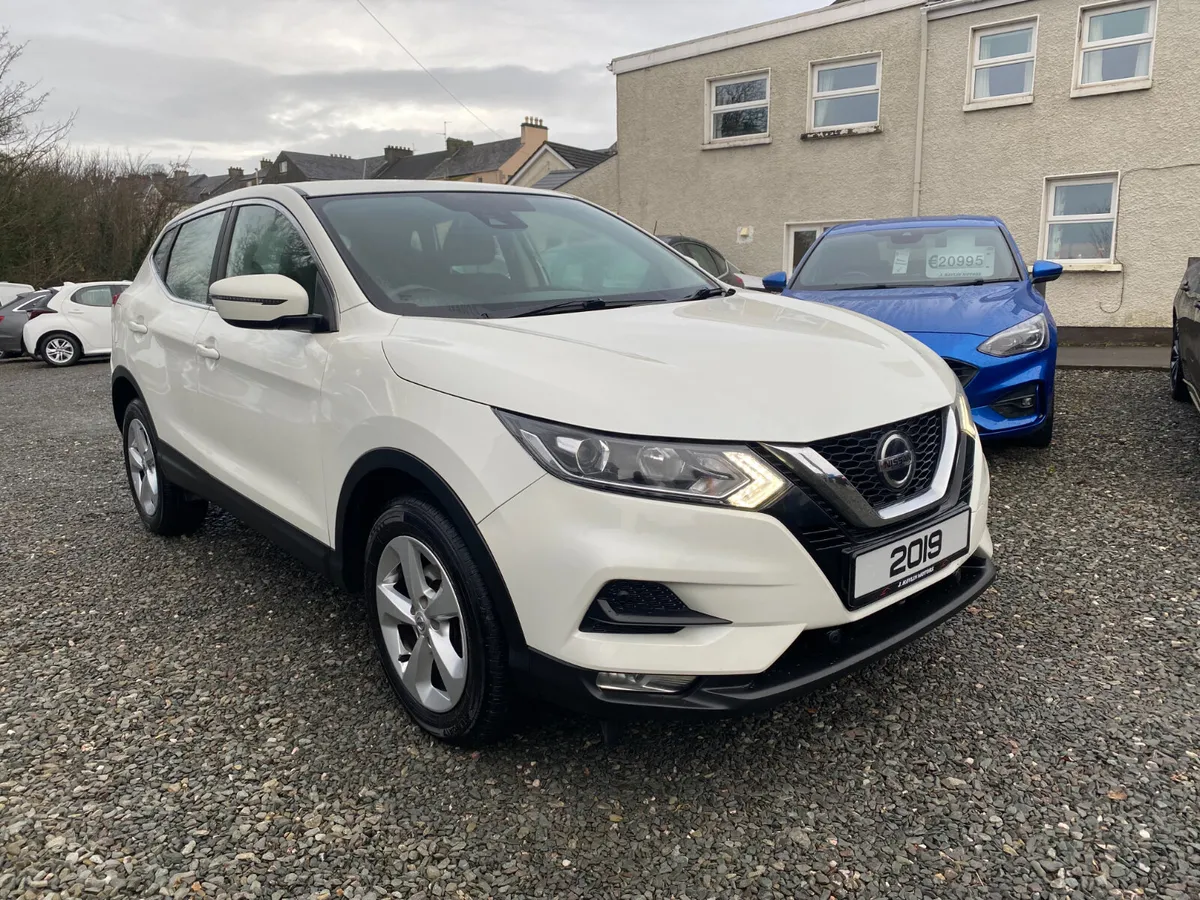 Mar 2019 Nissan Qashqai DCi Acenta Premium - Image 1