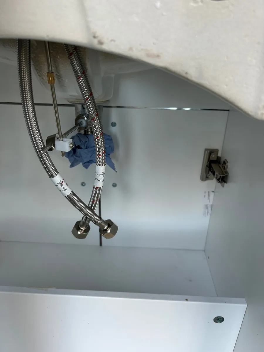 B&Q free standing sink unit - Image 3