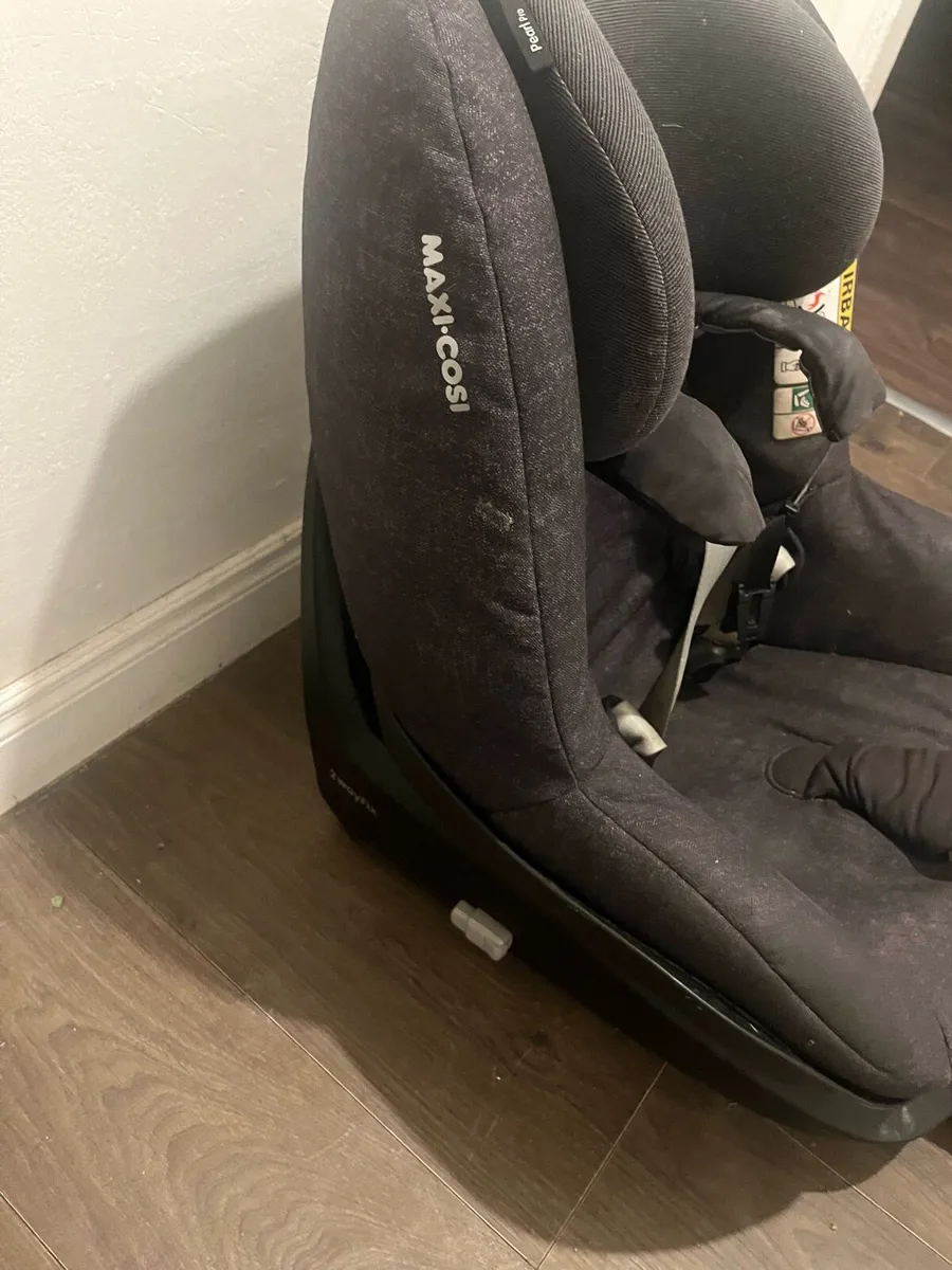 Car seat - Image 4