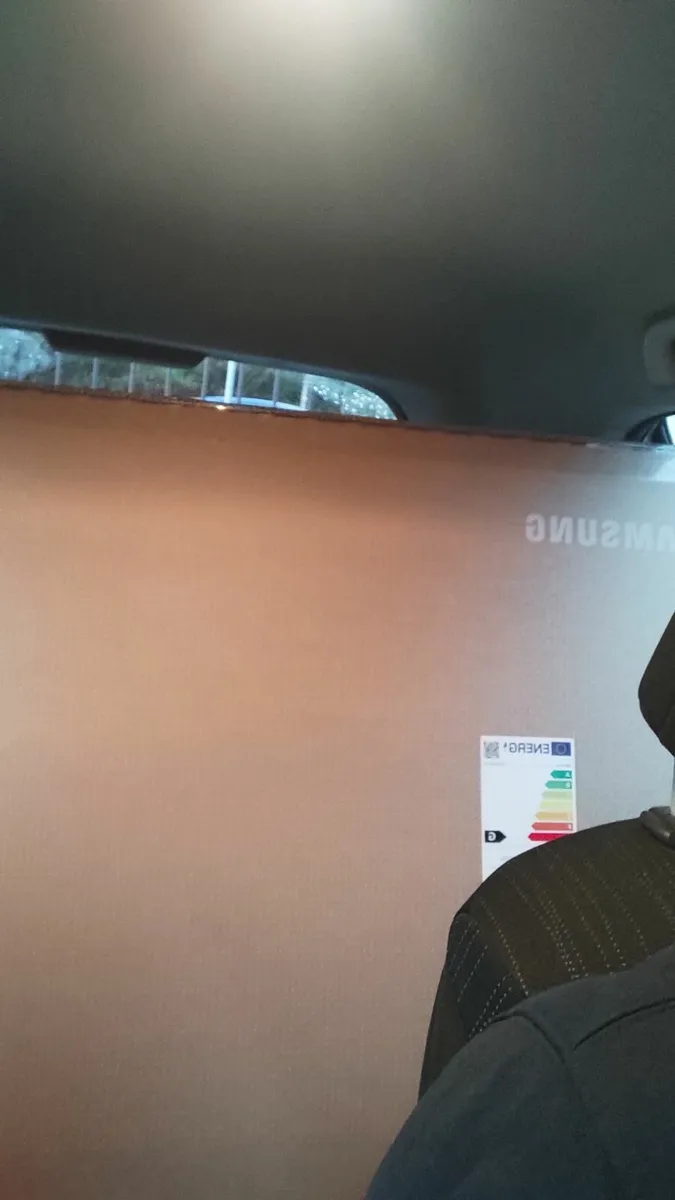 New,inbox Samsung amsung u8000 50" 4k smart led tv - Image 4